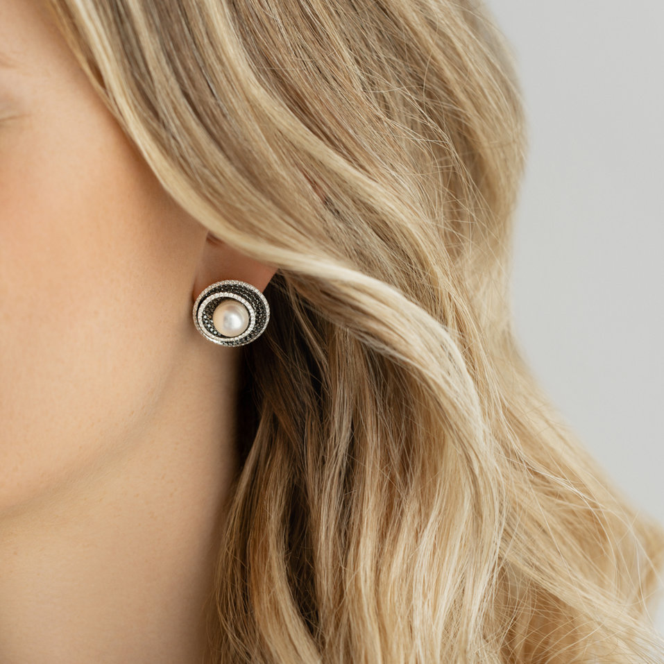 Náušnice s čiernymi a bielymi diamantmi a perlou Anapos Dream