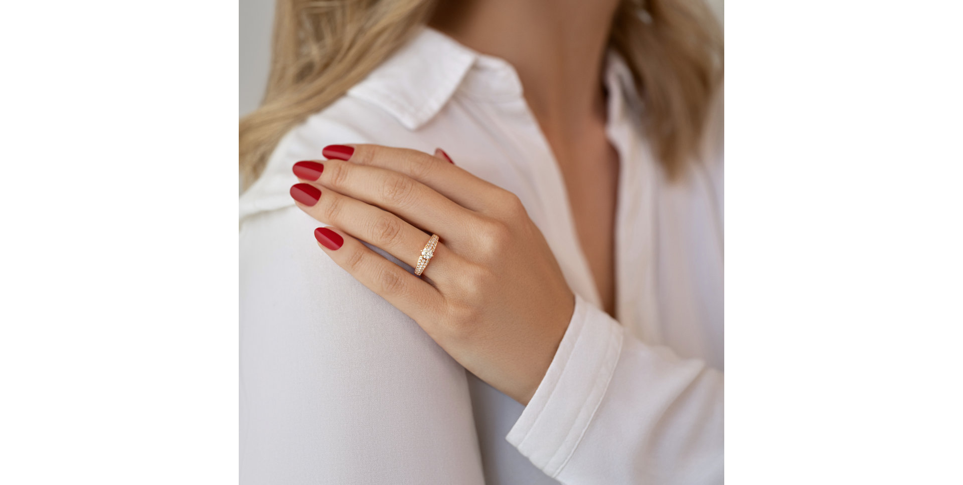 Prsteň s diamantmi Magical  Queen