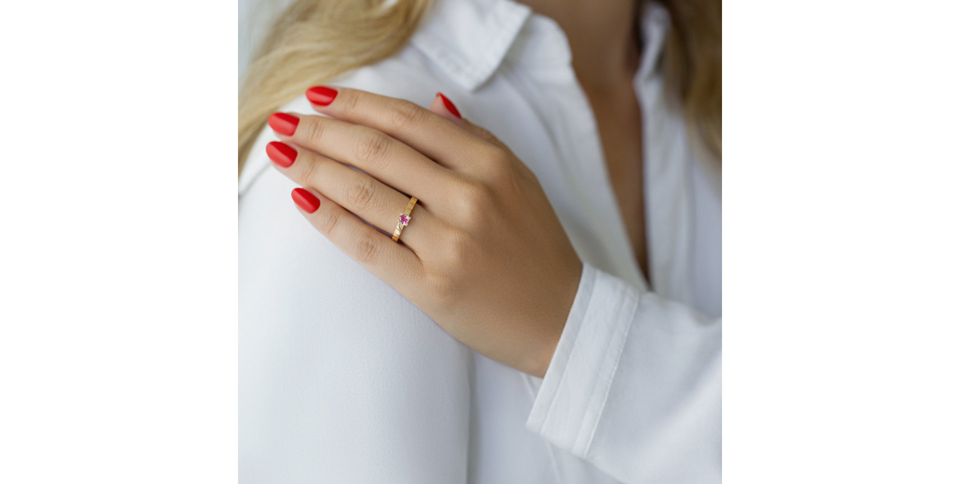 Prsteň s diamantmi a zafírom Sublime Shine