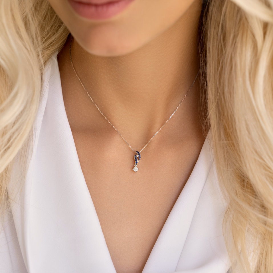 Přívěsok s diamantom a zafírmi Sky Ribbon