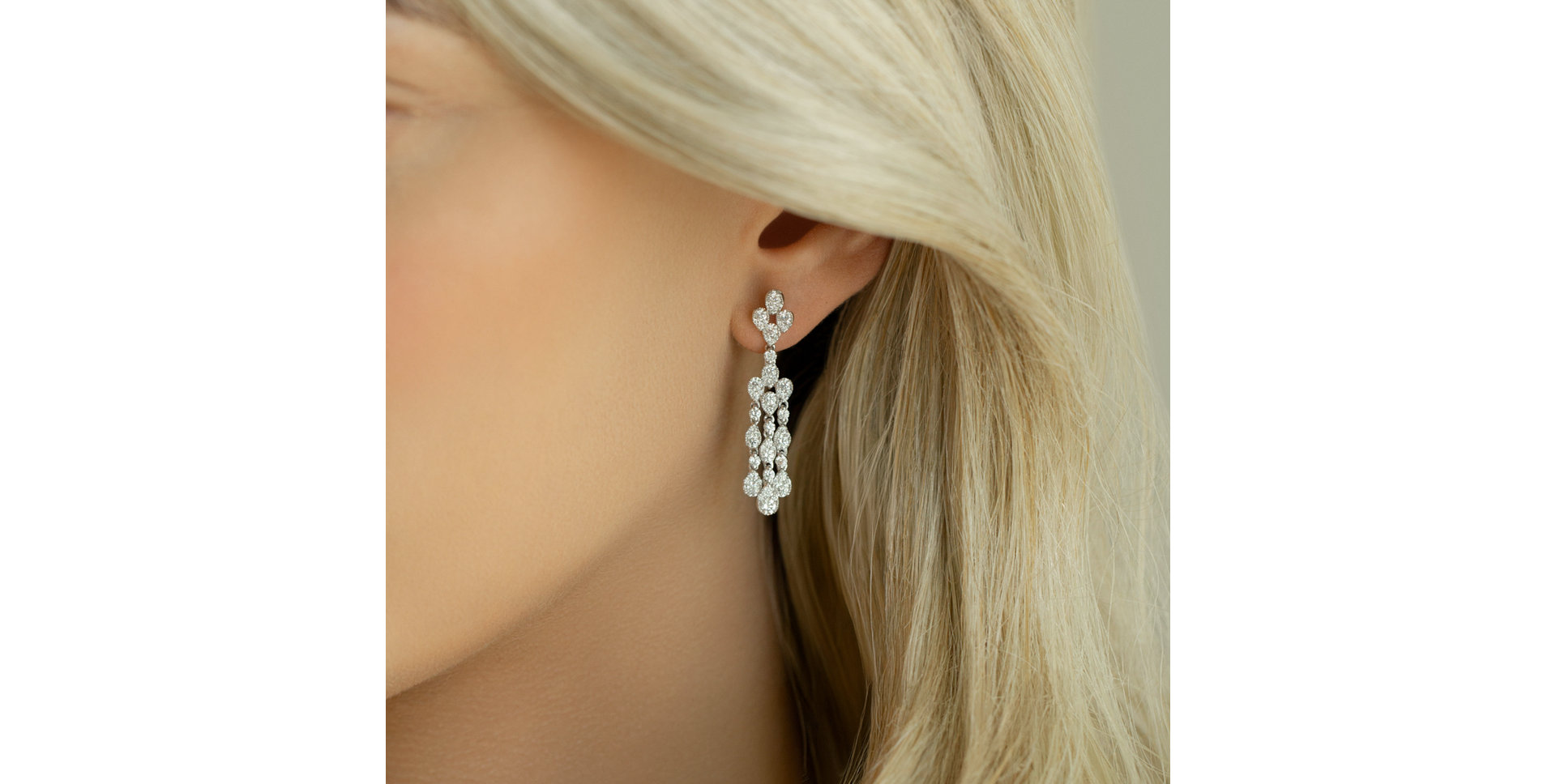 Náušnice s diamantmi Renaissance Queen