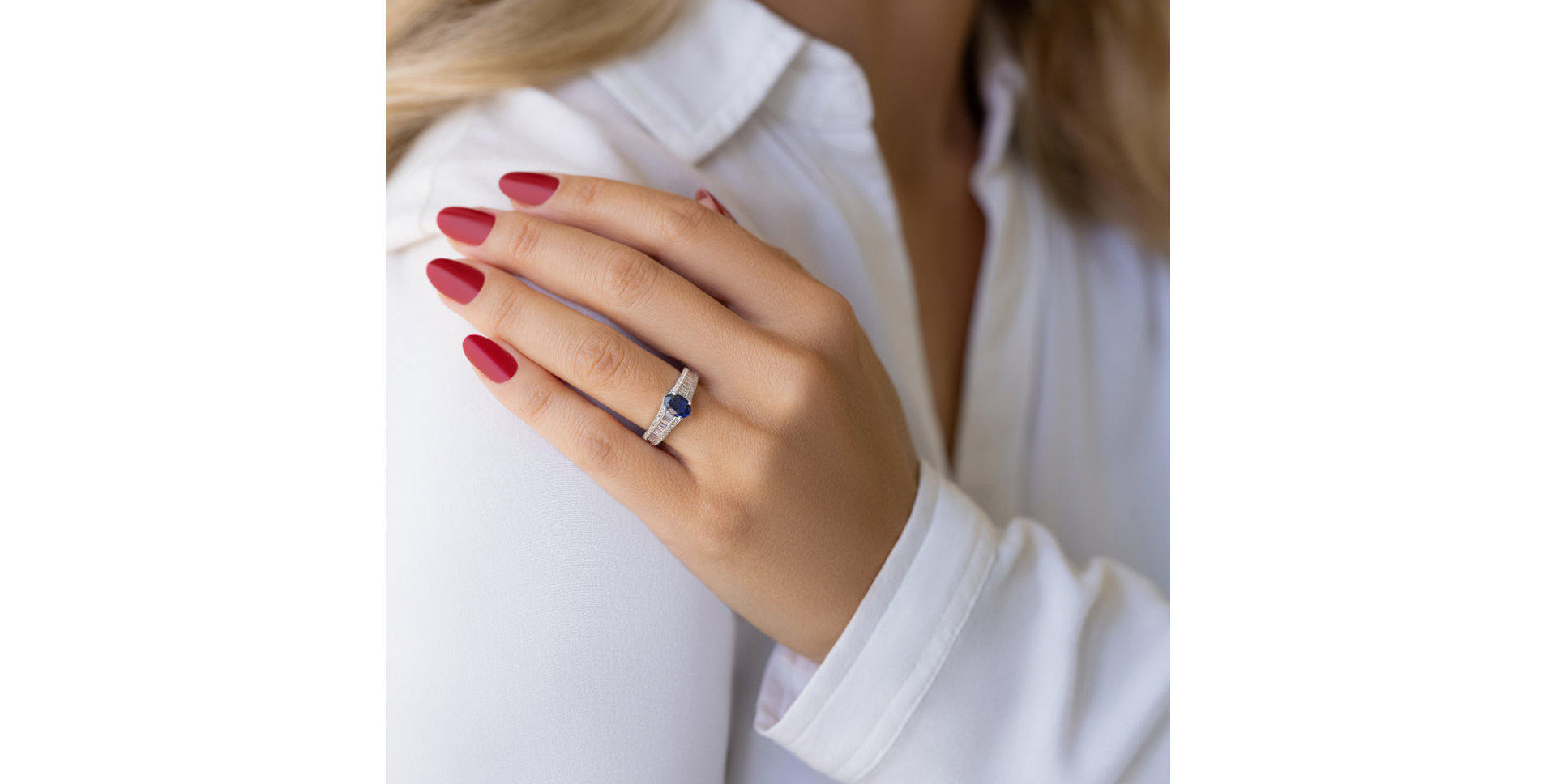Prsteň s zafírom a diamantmi Sapphire Desire