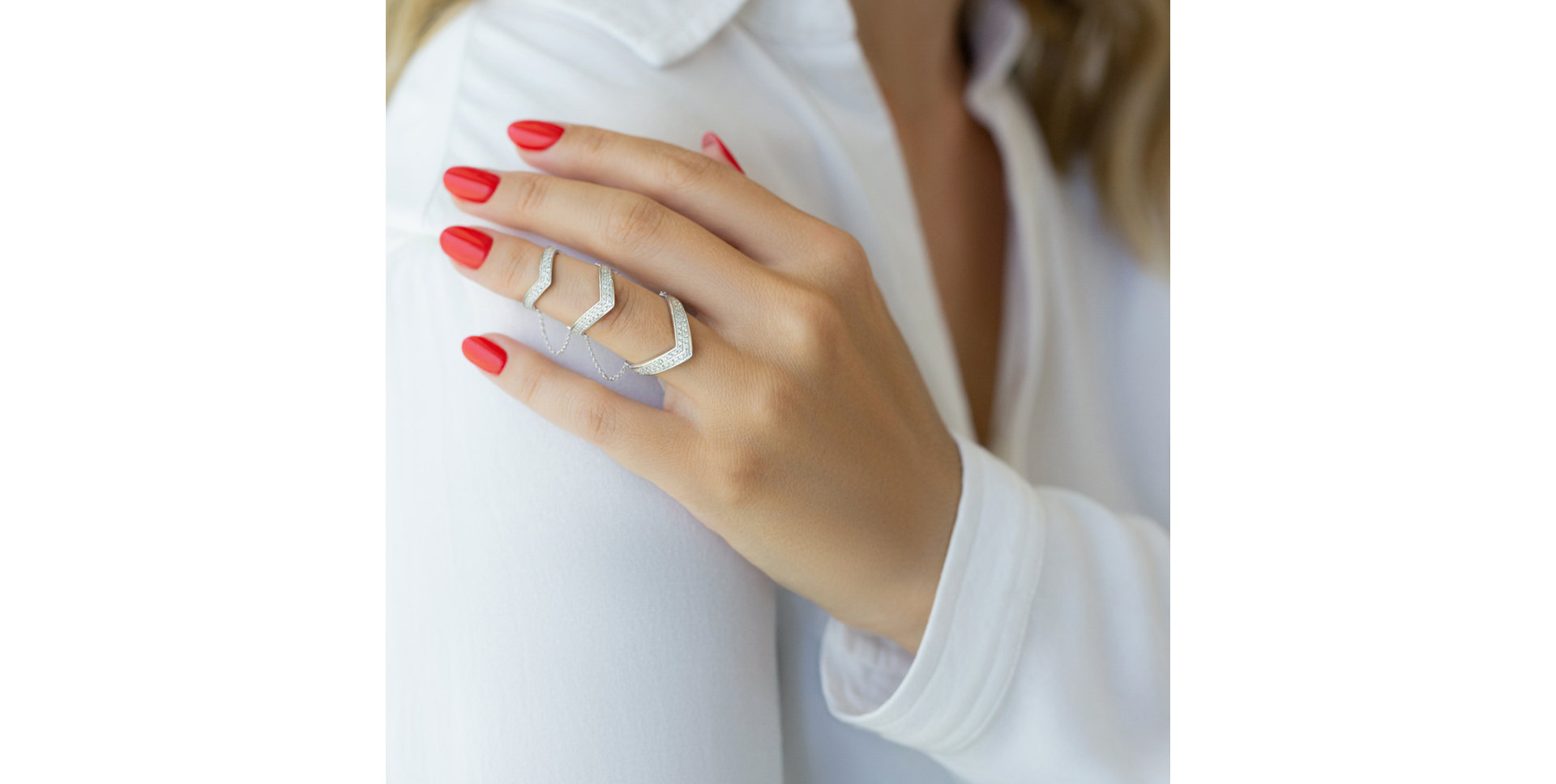 Prsteň s diamantmi Goddess Achelois