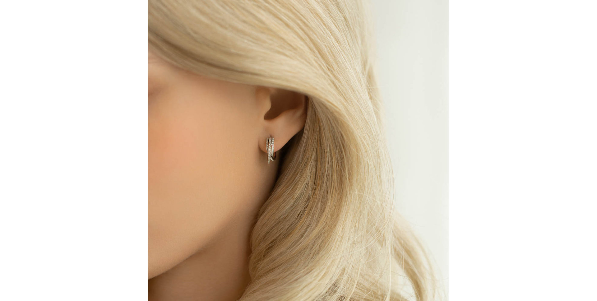 Náušnice s diamantmi Infinite Dream