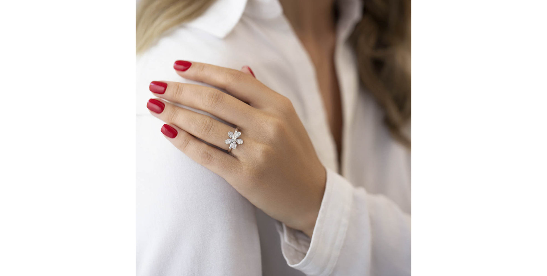 Prsteň s diamantmi Chanelle