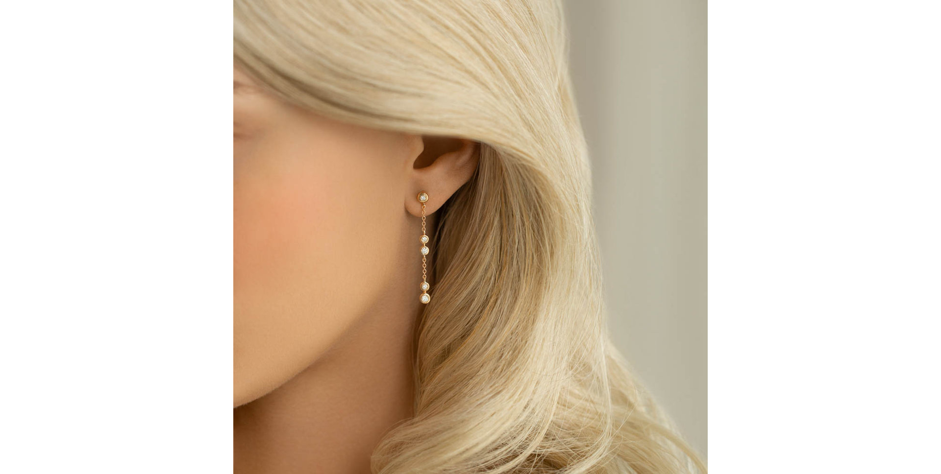 Náušnice s diamantmi Charming Waterfall