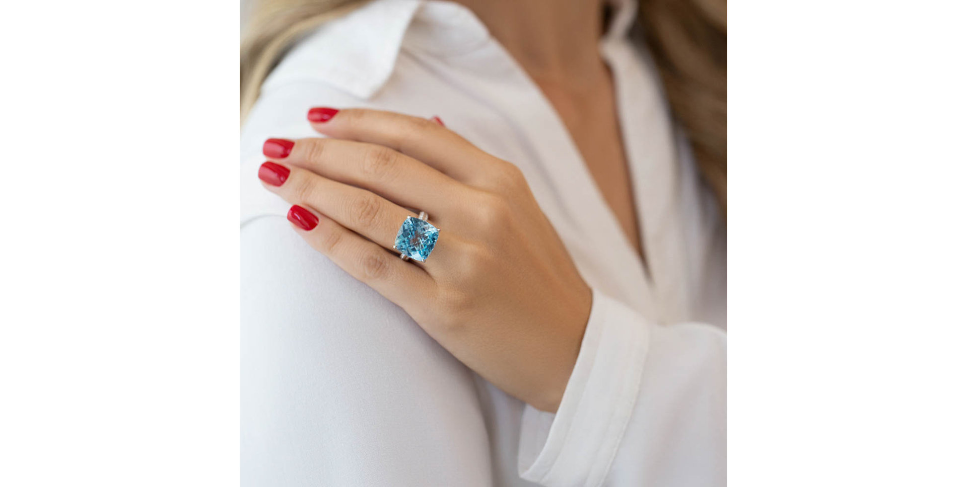 Prsteň s topásom a diamantmi Blue Czarina