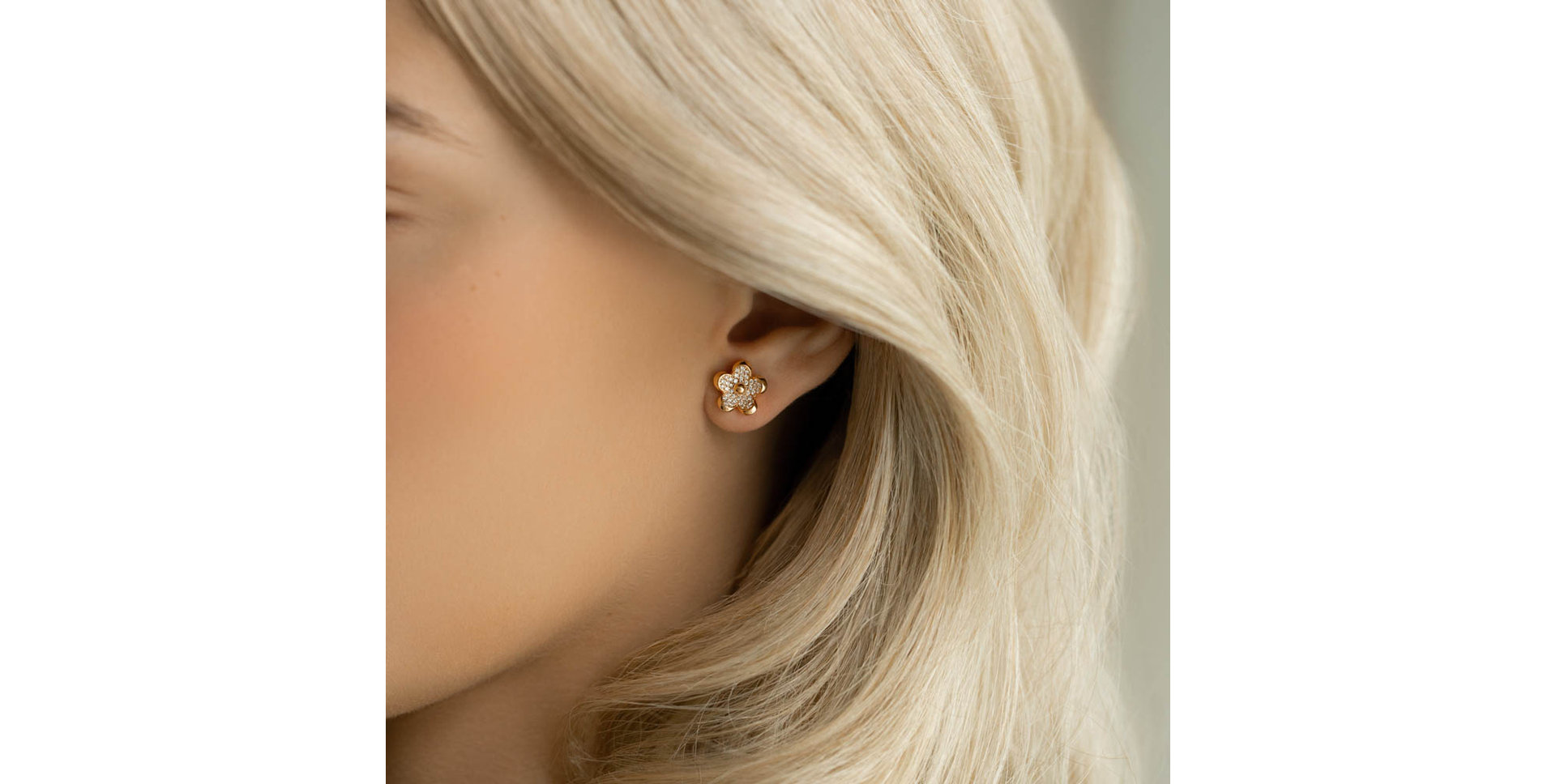 Náušnice s diamantmi Bloom Delight