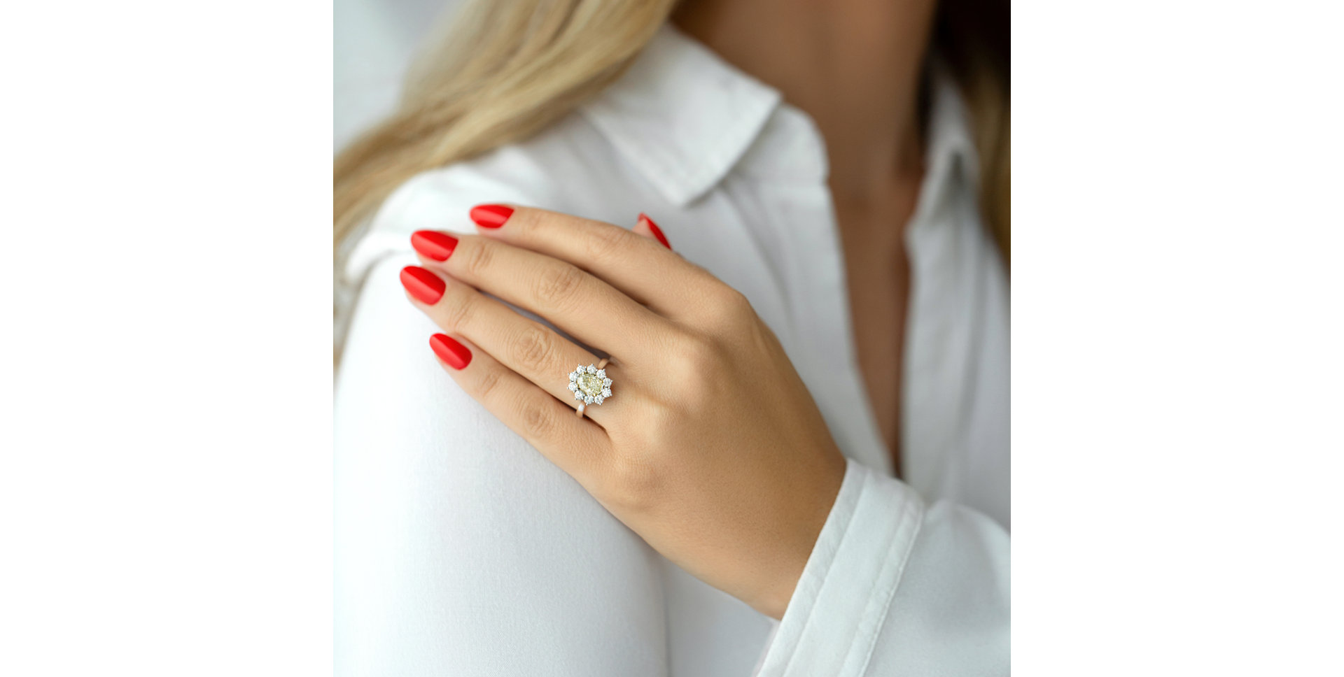 Prsteň s bielymi a žltými diamantmi Argelia