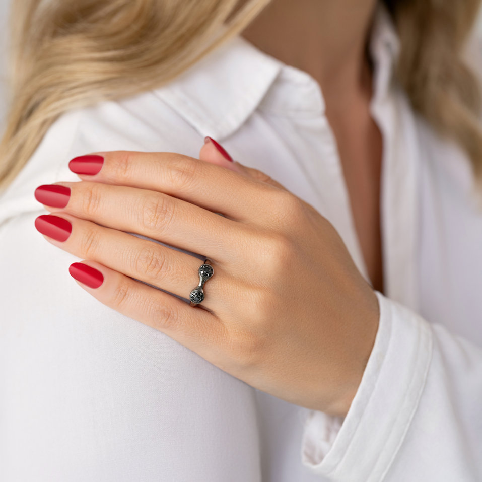 Prsteň s čiernymi diamantmi Space Kiss