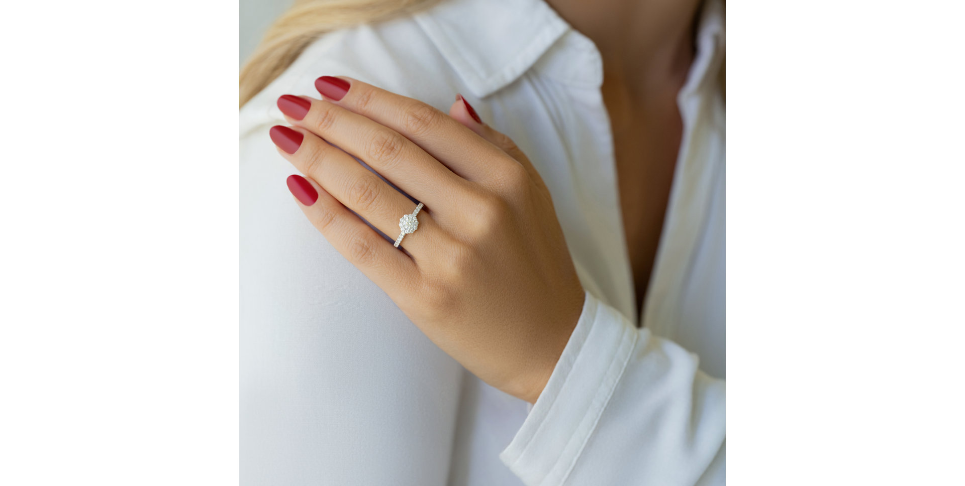 Prsteň s diamantmi Folded Floral