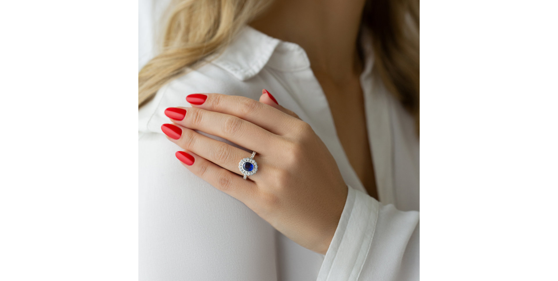 Prsteň s zafírom a diamantmi Majesty Muse