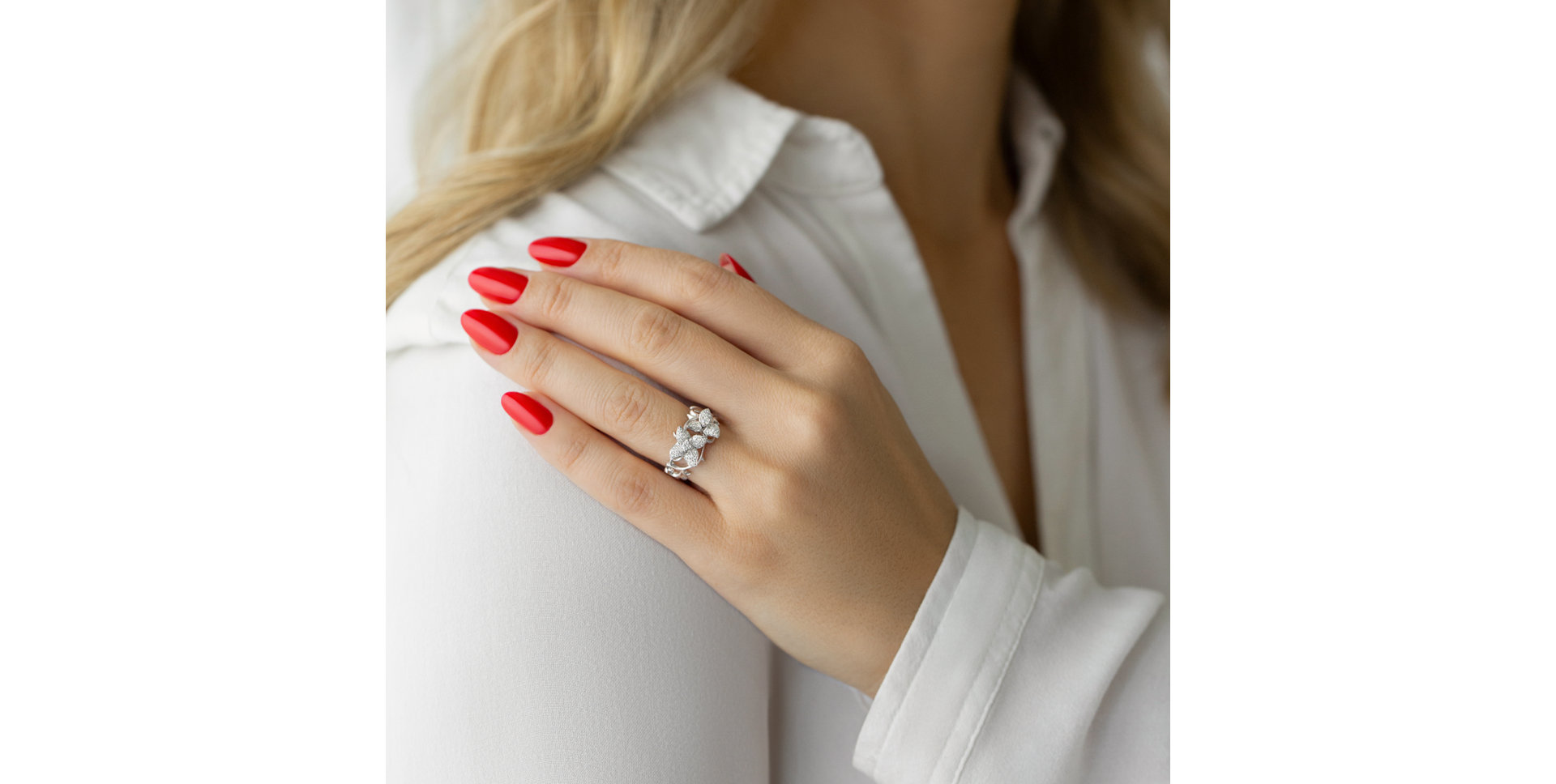 Prsteň s diamantmi Dancing Buttterflies