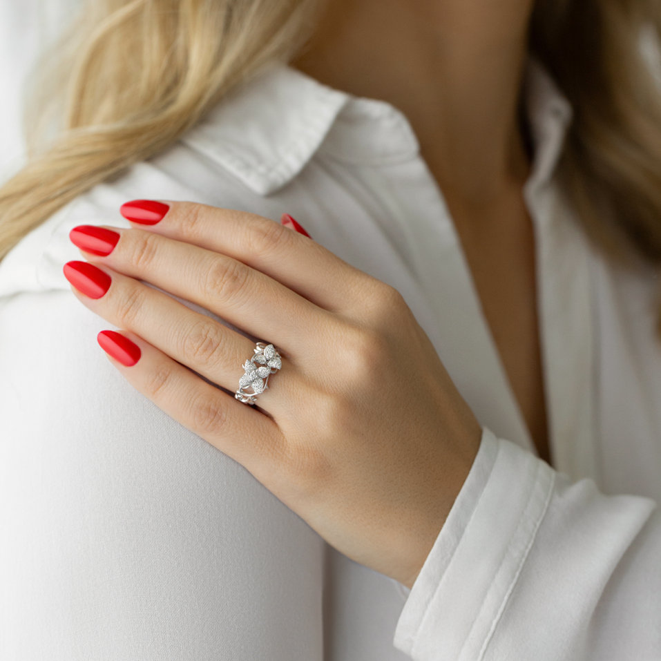 Prsteň s diamantmi Dancing Buttterflies