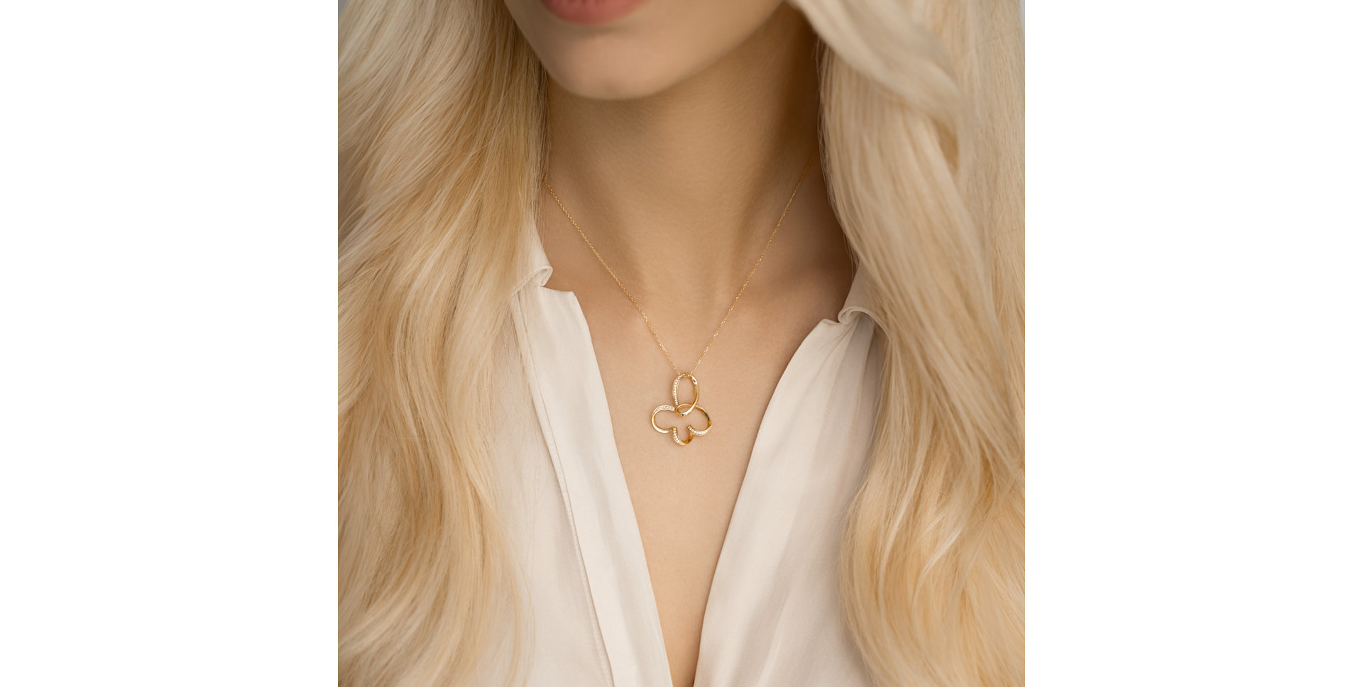 Přívěsok s diamantmi Butterfly Twist