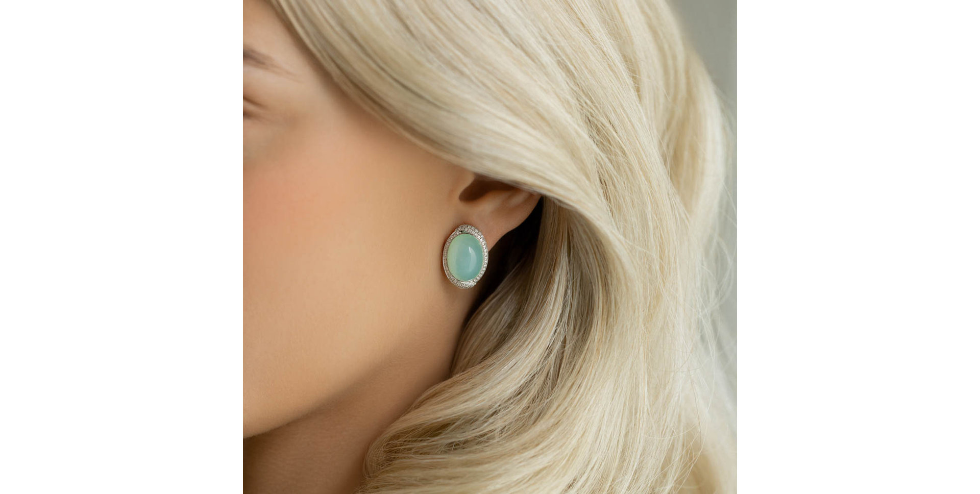 Náušnice s chalcedonom a diamantmi Nighht Bloom