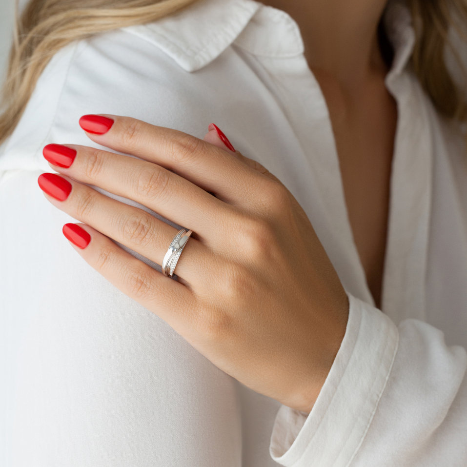 Prsteň s diamantmi Moon Stranger