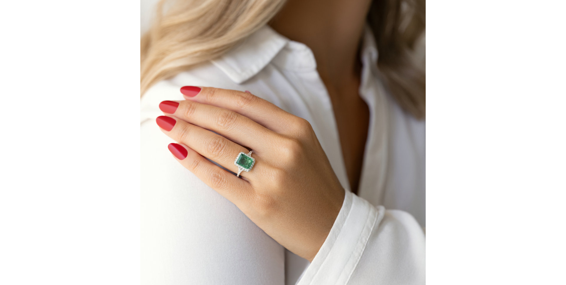 Prsteň so smaragdom a diamantmi Fantasy Gem