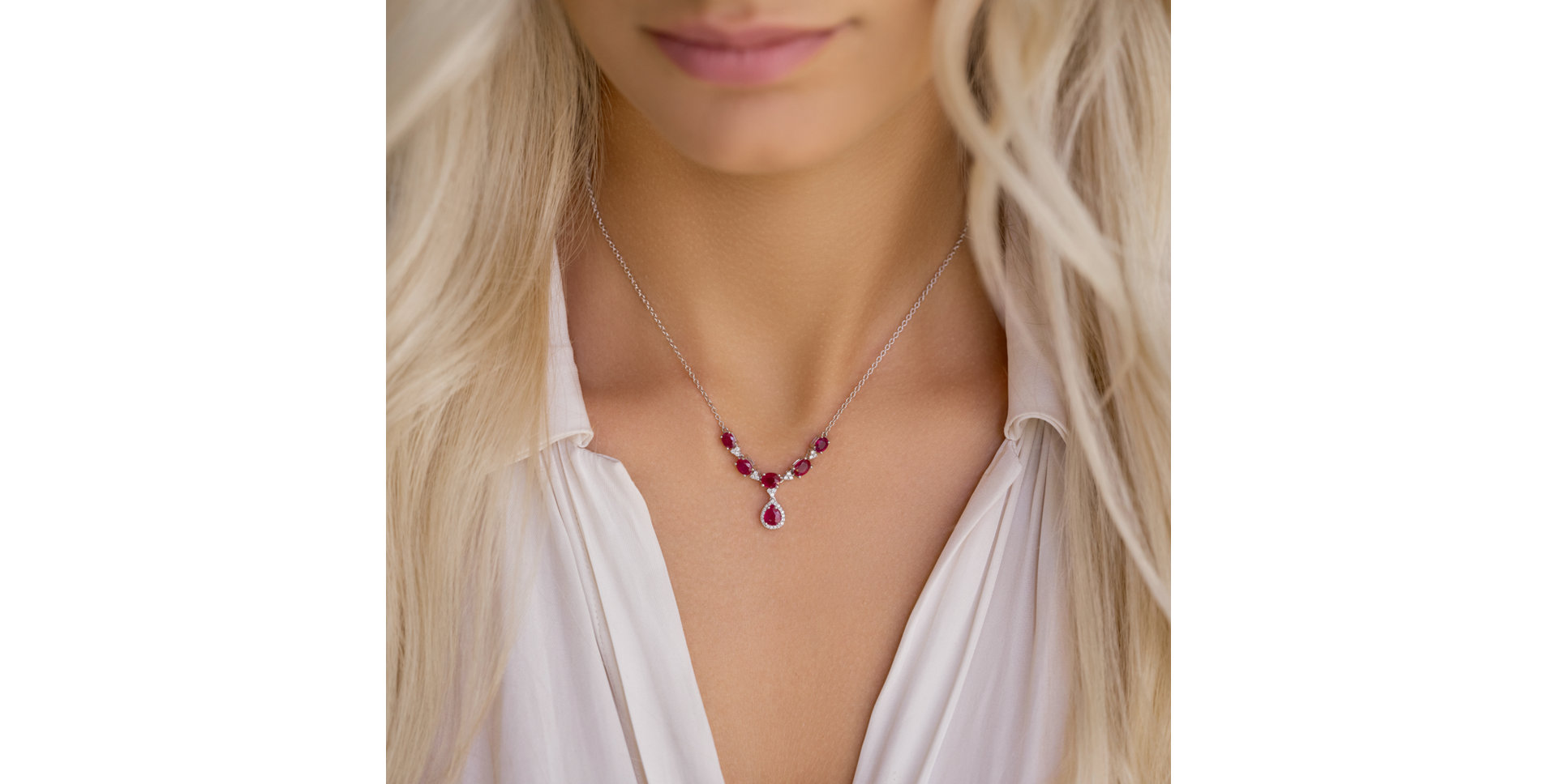 Náhrdelník s diamantmi a rubínmi Royal Treasure