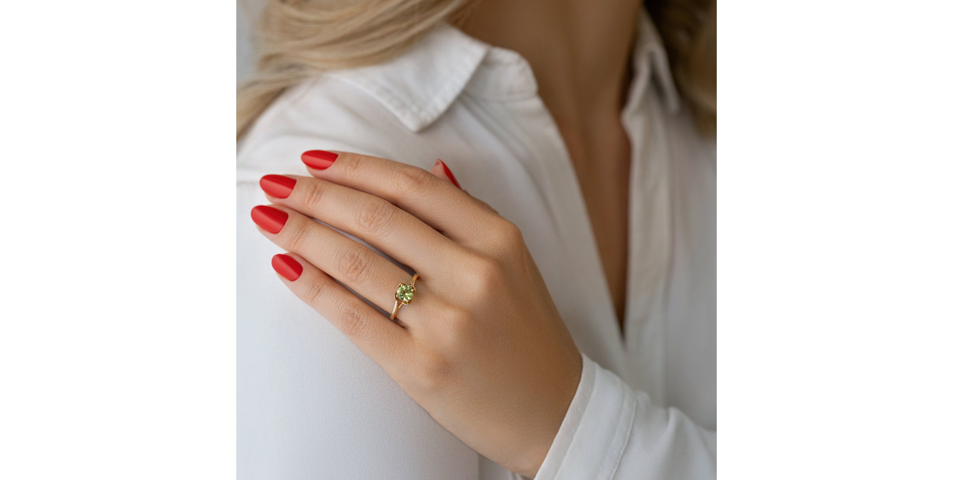 Prsteň s peridotom a diamantmi Charming Delight