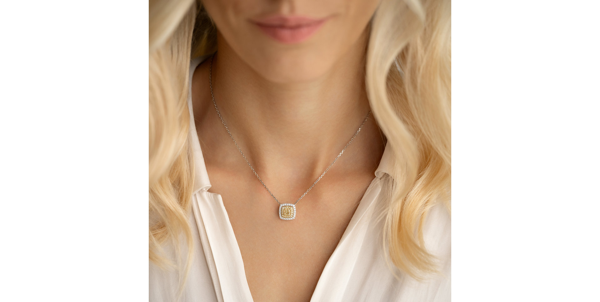 Náhrdelník s bielymi a žltými diamantmi Sun Spirit