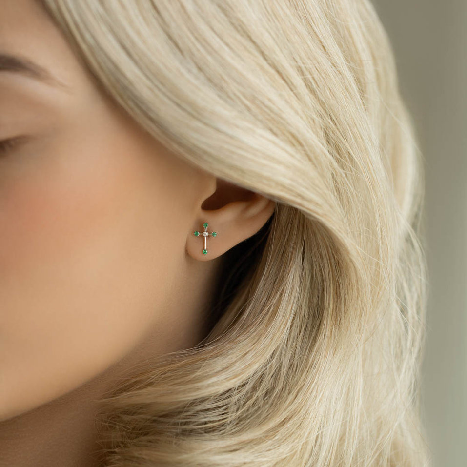 Náušnice s diamantom a smaragdmi Passion Cross