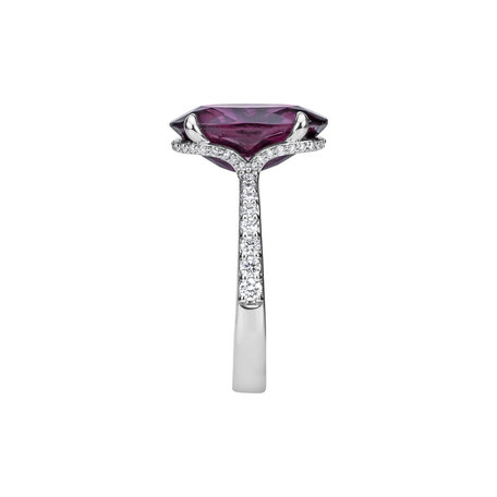 Prsteň s diamantmi a rhodolitom Burgundy Flame